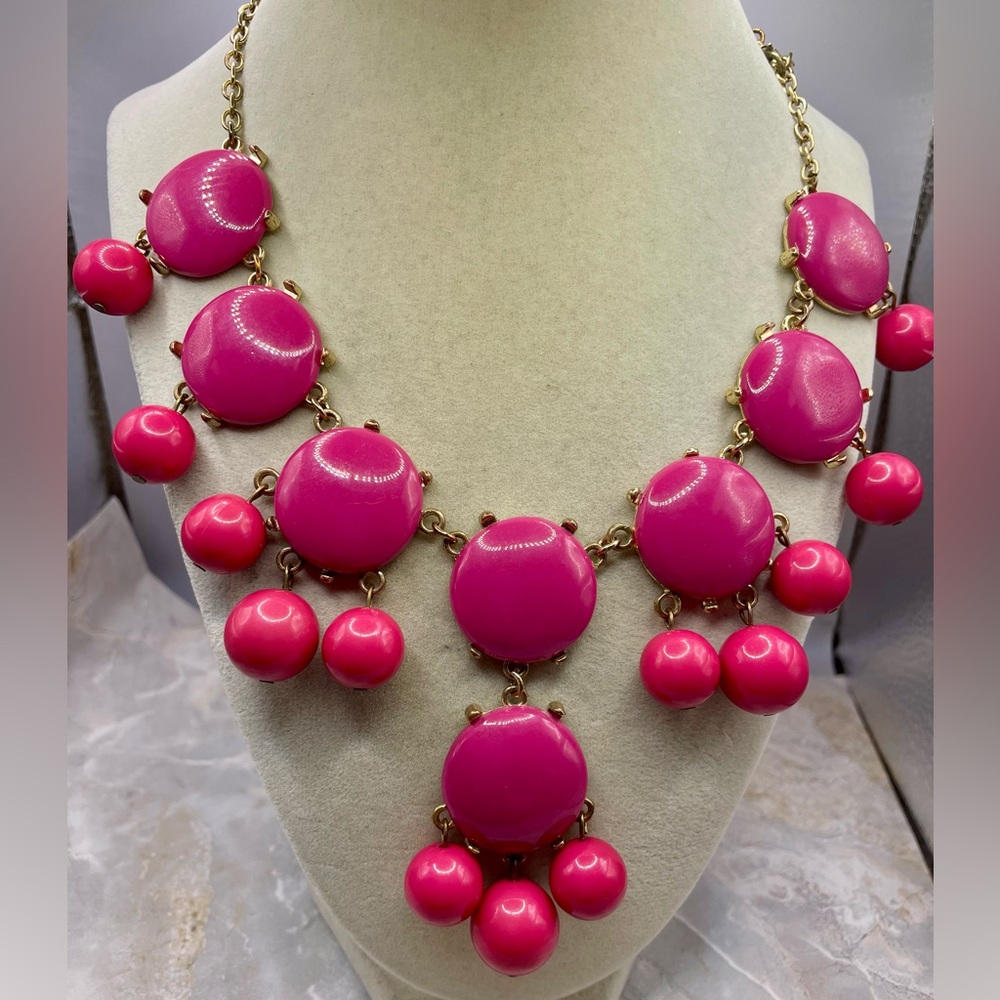 Pink Faceted Bead Statement Necklace. 22 inch/3 inch extender